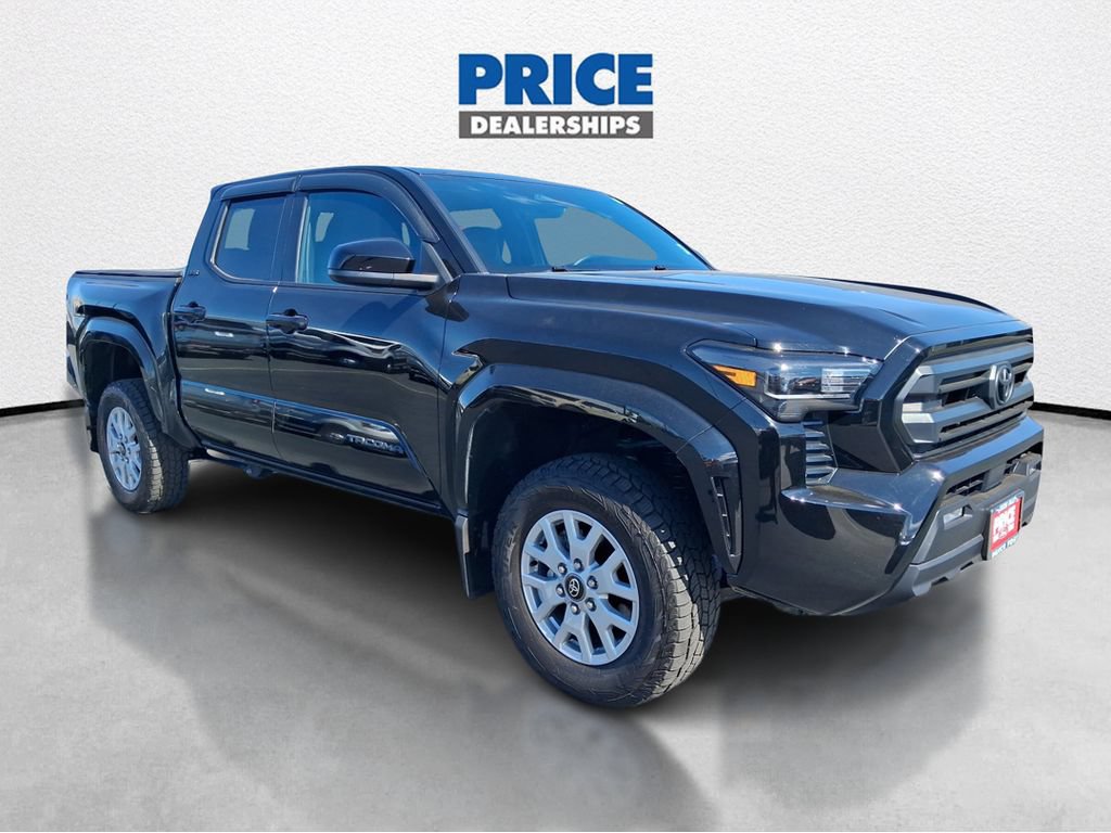 Used 2025 Toyota Tacoma SR5 AWD/4WD image 1