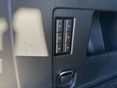 Used 2020 Ford Expedition XLT w/ Equipment Group 202A image 21