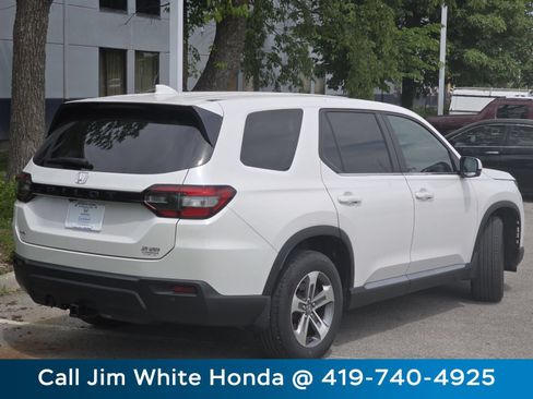 Certified 2024 Honda Pilot EX-L image 16