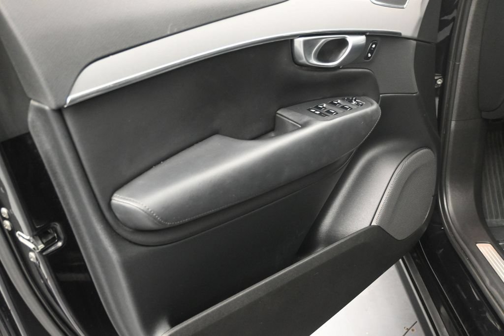 Certified 2024 Volvo XC90 B5 Core AWD/4WD image 13