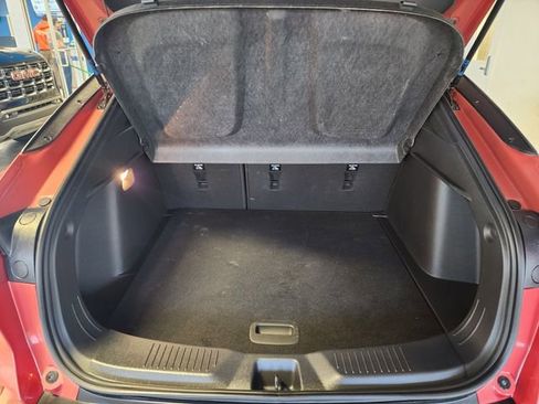 Used 2024 Buick Envista Preferred w/ Convenience I Package image 16