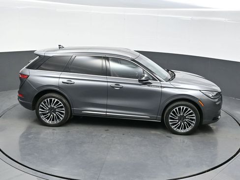 Used 2022 Lincoln Corsair Reserve w/ Sport Package AWD/4WD image 37