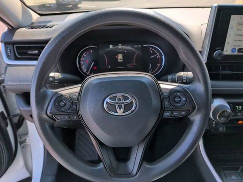 Used 2024 Toyota RAV4 XLE FWD image 18