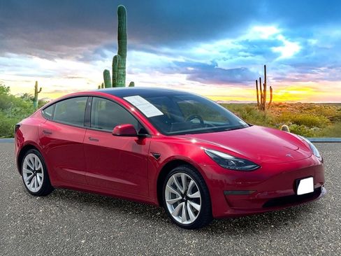 Used 2022 Tesla Model 3 RWD image 7