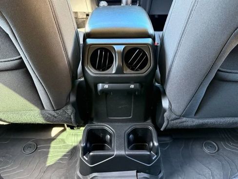 Certified 2022 Jeep Wrangler Unlimited Sport AWD/4WD image 40