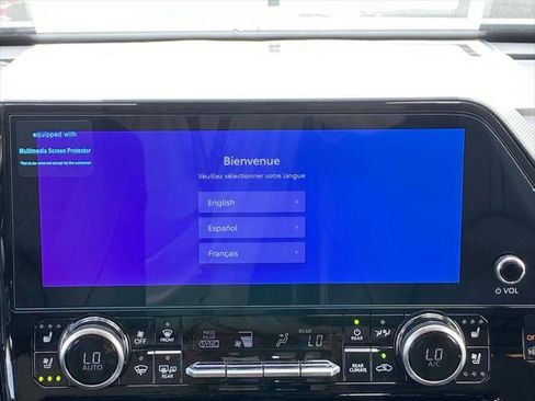 Certified 2026 Toyota Highlander Platinum AWD/4WD image 29