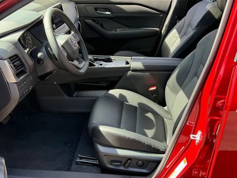 New 2026 Nissan Rogue SV FWD image 20