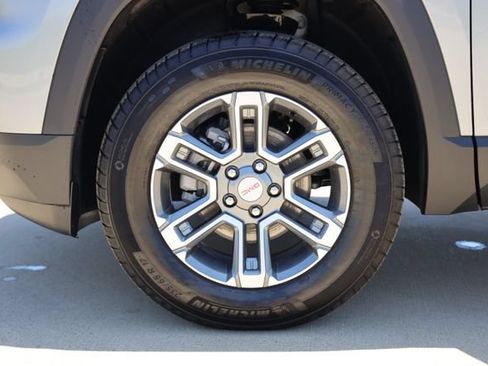 New 2026 GMC Terrain Elevation w/ Technology Package II FWD image 9
