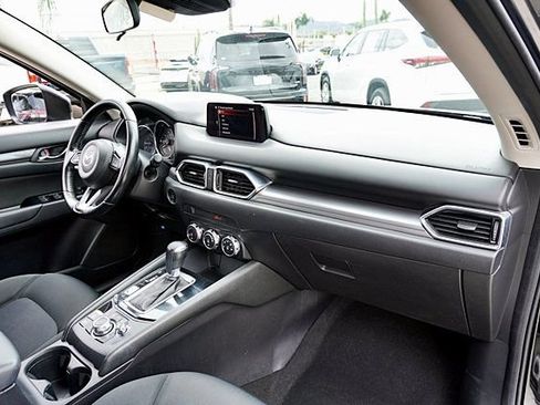 Used 2018 MAZDA CX-5 Sport FWD image 16