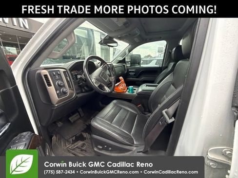 Used 2017 GMC Sierra 2500 Denali AWD/4WD image 5