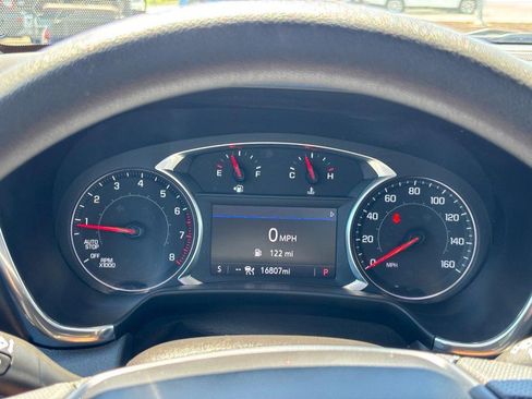 Certified 2024 Chevrolet Blazer LT w/ Convenience Package FWD image 19