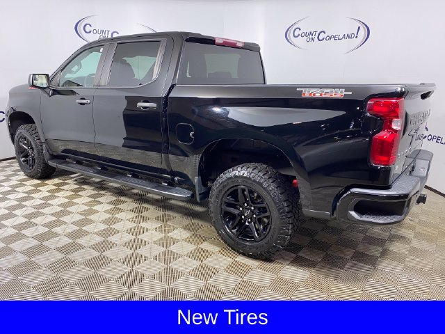 Certified 2022 Chevrolet Silverado 1500 Custom Trail Boss AWD/4WD image 4