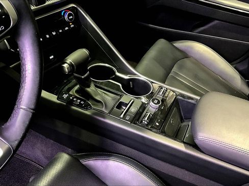 Used 2023 Kia K5 EX FWD image 17