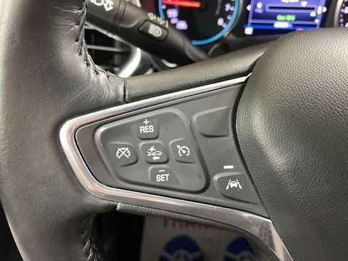 Used 2022 Chevrolet Equinox LT image 32