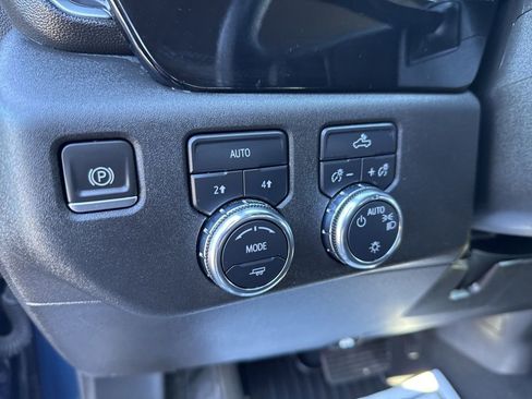 Used 2023 GMC Sierra 1500 SLE w/ Snow Plow Prep Package image 21