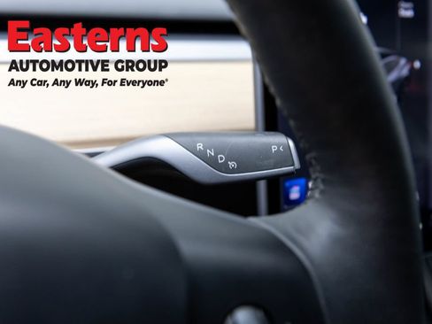 Used 2023 Tesla Model 3 Standard Range RWD image 12