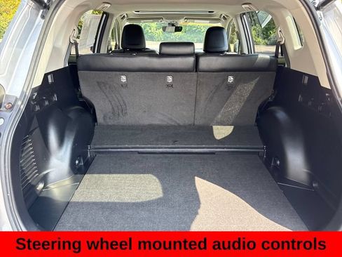 Used 2018 Toyota RAV4 Limited AWD/4WD image 23