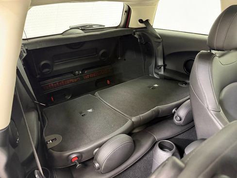 Used 2019 MINI Cooper S image 63