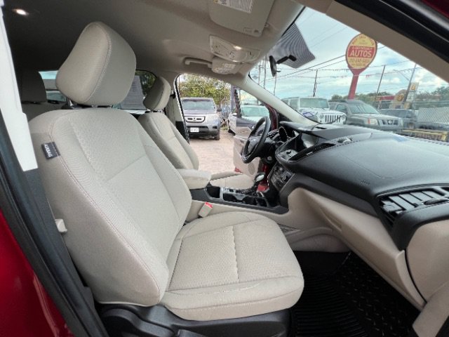 Used 2018 Ford Escape SE w/ SE Sync 3 Package FWD image 13