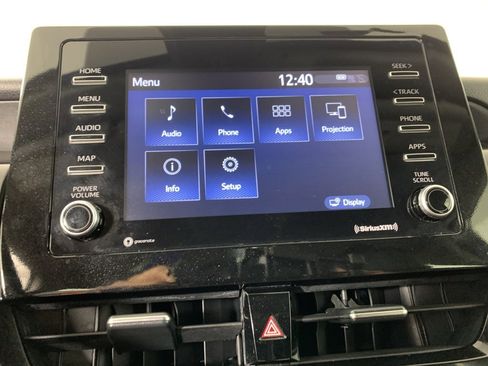 Used 2023 Toyota Camry SE image 11