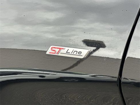 Used 2024 Ford Explorer ST-Line w/ Class IV Trailer Tow Package image 32