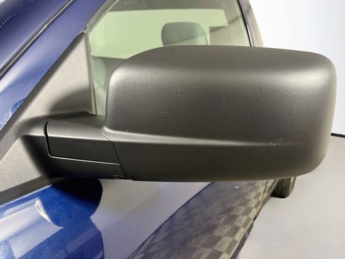 Used 2018 RAM 1500 Express RWD image 13