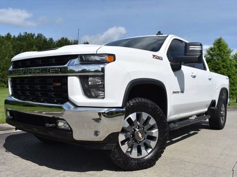 Used 2022 Chevrolet Silverado 2500 LT w/ Convenience Package AWD/4WD image 5
