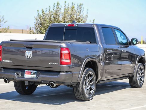 Used 2019 RAM 1500 Laramie AWD/4WD image 5