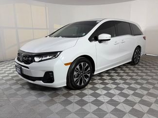 Used 2025 Honda Odyssey Elite video 3