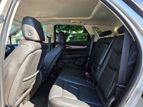 Used 2017 Cadillac XT5 Premium Luxury AWD/4WD image 26