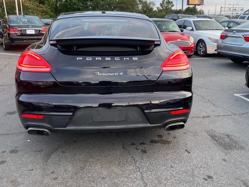 Used 2014 Porsche Panamera 4 w/ Premium Package image 12