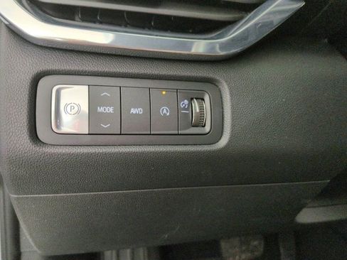 Certified 2025 GMC Acadia Elevation AWD/4WD image 20