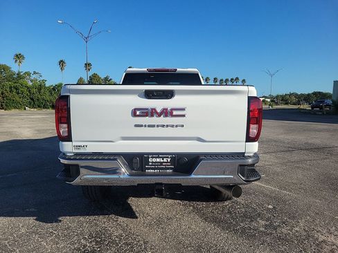 New 2026 GMC Sierra 3500 Pro image 6