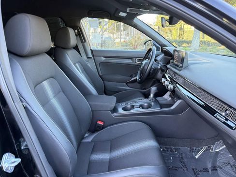 Used 2024 Honda Civic Sport image 32