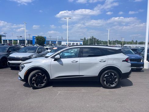 Certified 2025 Kia Sportage SX AWD/4WD image 7