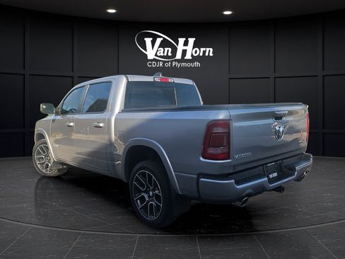 Used 2019 RAM 1500 Laramie AWD/4WD image 6