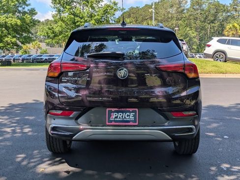 Used 2021 Buick Encore GX Essence w/ Advanced Technology Package AWD/4WD image 7