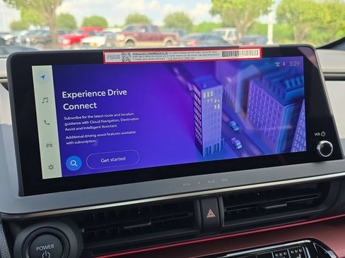 New 2026 Toyota Prius Plug-In Hybrid FWD image 18
