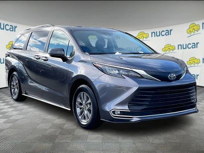 Used 2024 Toyota Sienna XLE