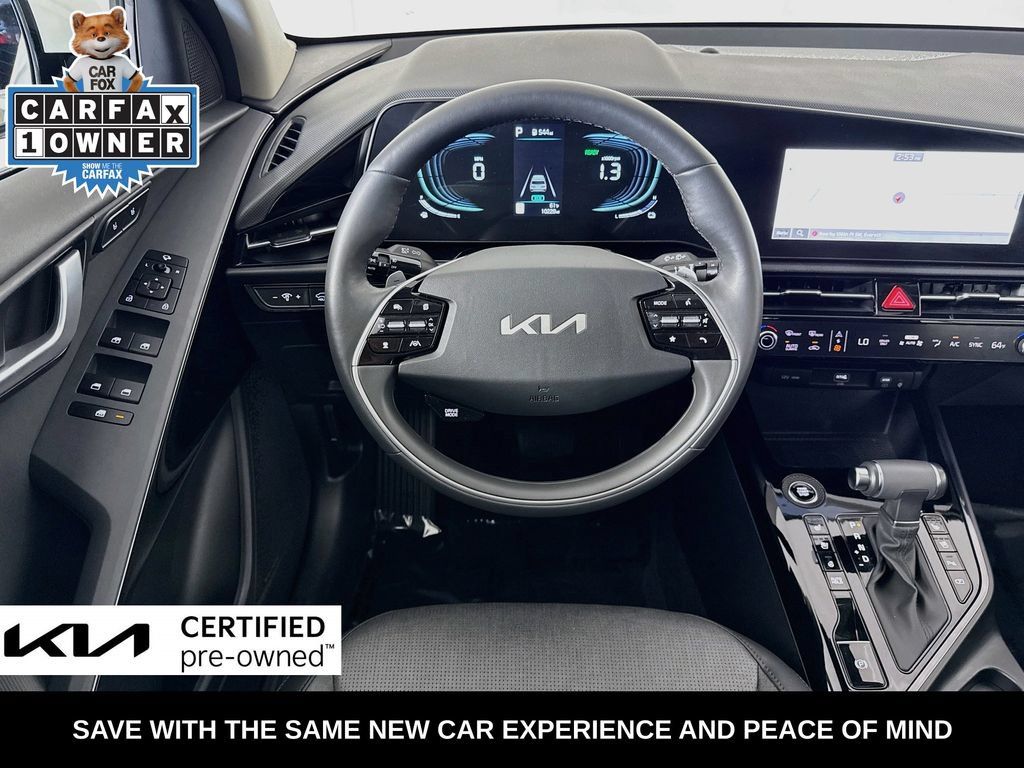 Used 2025 Kia Niro FWD image 28