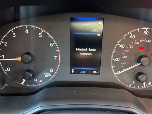 Used 2025 Toyota Corolla LE image 11