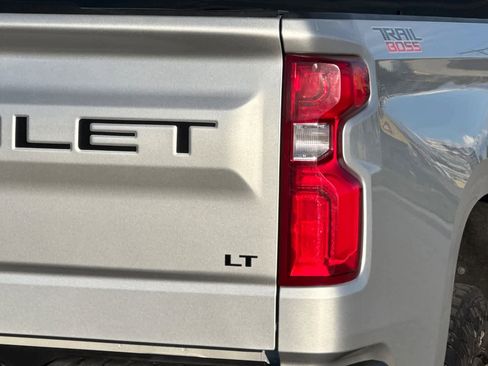 Used 2021 Chevrolet Silverado 1500 LT Trail Boss w/ Bed Protection Package image 26