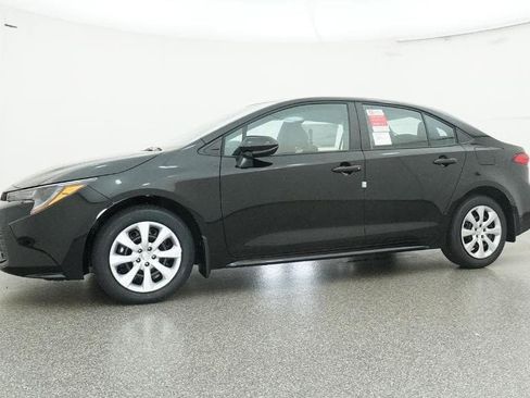 New 2026 Toyota Corolla LE image 18