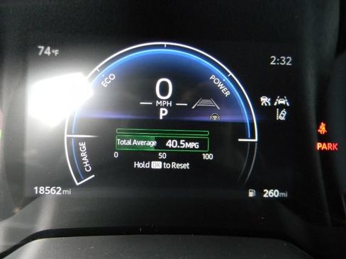 Used 2026 Toyota Corolla Cross AWD Hybrid w/ Moonroof Package image 10