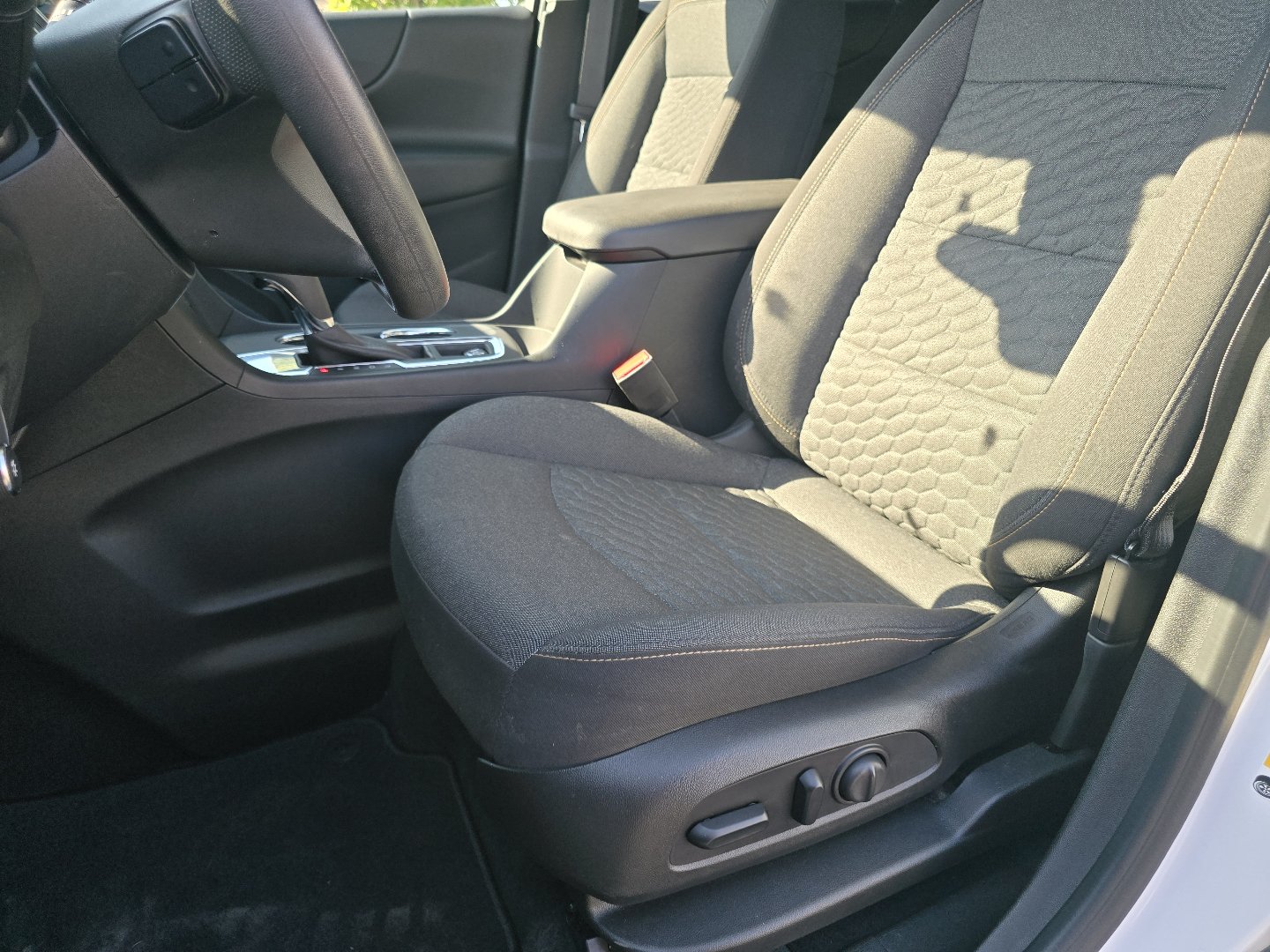 Certified 2020 Chevrolet Equinox LT FWD image 27