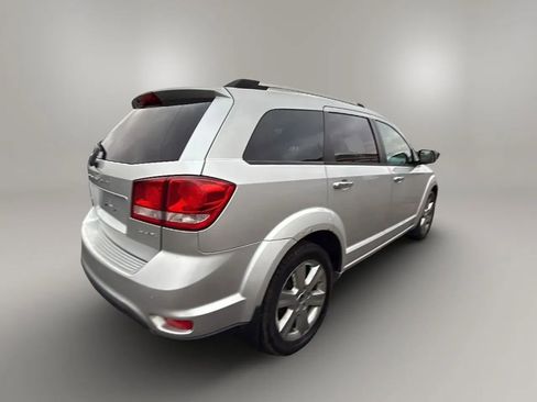 Used 2011 Dodge Journey Lux w/ Flexible Seating Group image 5