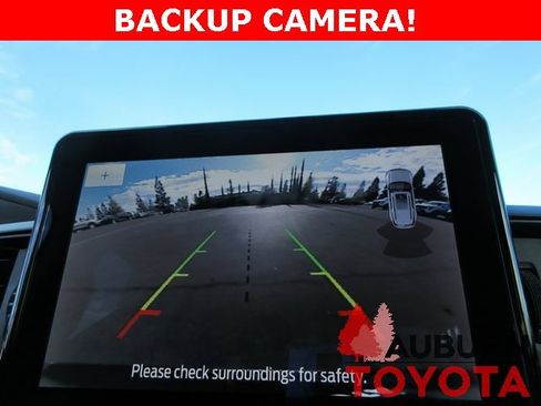 Used 2022 Ford Explorer XLT image 21