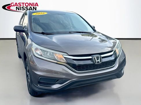 Used 2016 Honda CR-V SE image 2