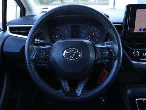 Used 2023 Toyota Corolla LE image 11