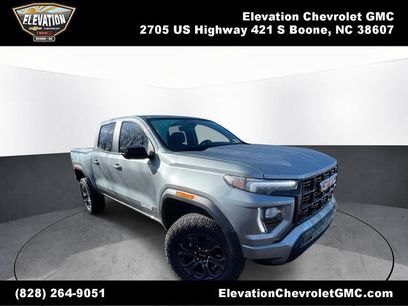 Used 2025 GMC Canyon Elevation w/ Technology Package